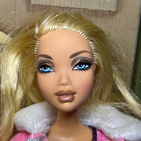 Vintage 1999 My Scene Kennedy Barbie Mattel Doll 12” - Picture 6 of 10